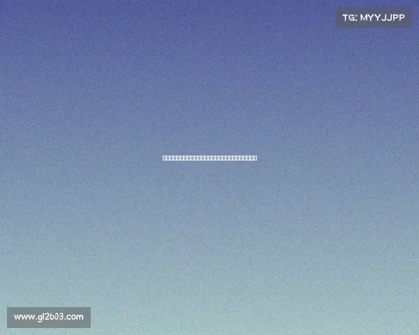 在轰鸣的摩托车赛事中尽情体验无与伦比的速度激情荣耀时刻